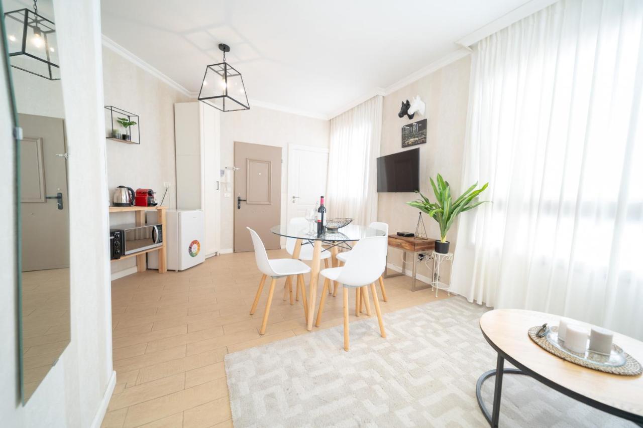 Ocean Executive Apartments - 5 Min From The Beach Tel Aviv Esterno foto