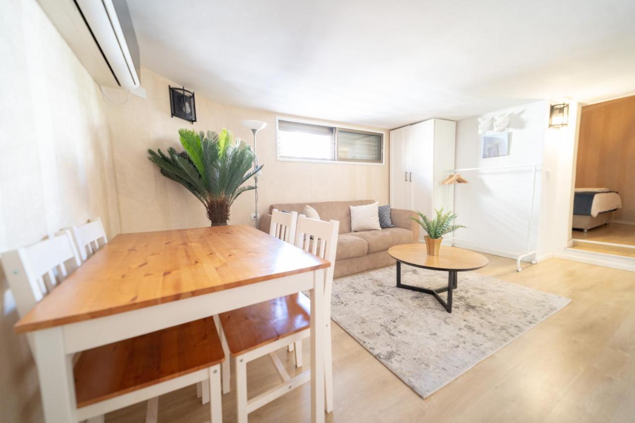 Ocean Executive Apartments - 5 Min From The Beach Tel Aviv Esterno foto
