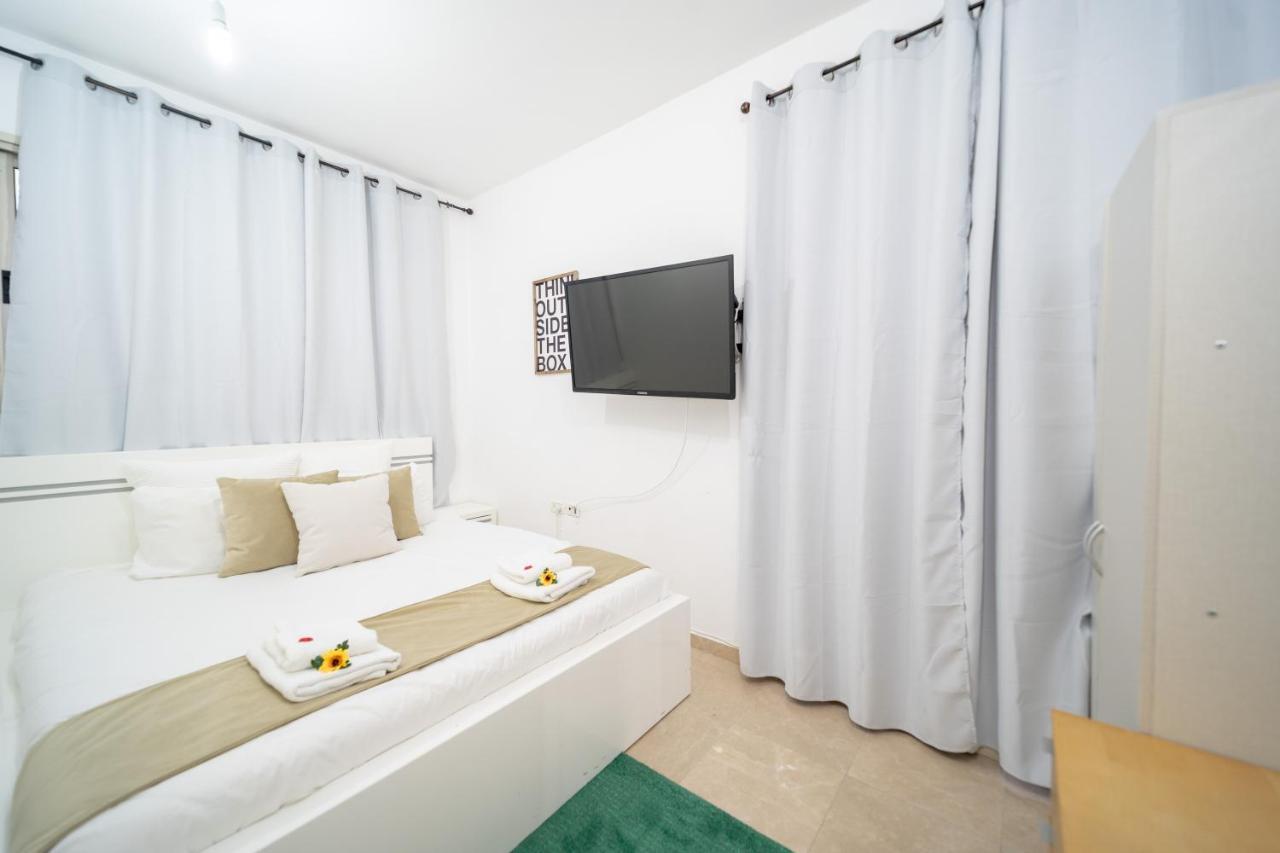 Ocean Executive Apartments - 5 Min From The Beach Tel Aviv Esterno foto